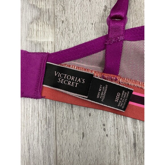 Victorias Secret 32DD Magenta Lace Very Sexy Push Up Bra - Picture 4 of 4